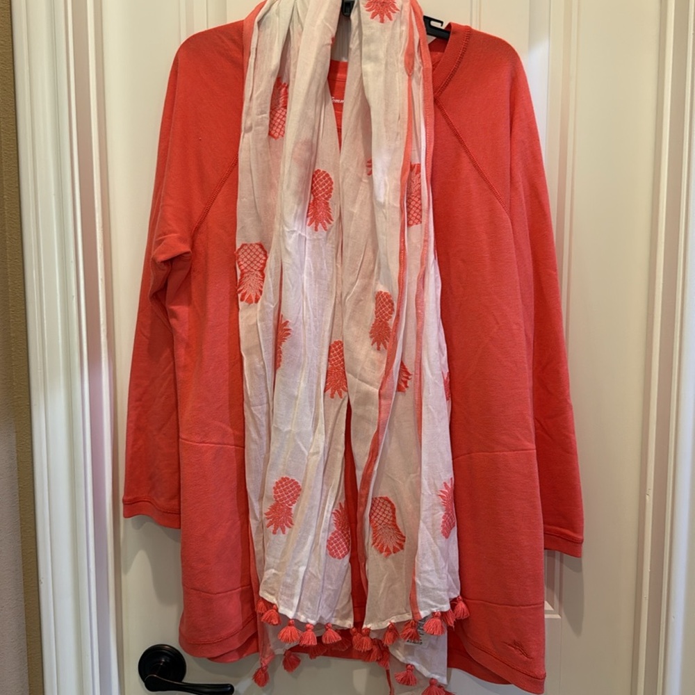 Tommy Bahama Women's Coral Sweatshirt